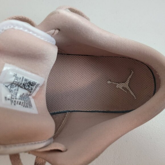Air Jordan 1 Low Crimson Tint Pink Women's size 9 - Picture 9 of 11